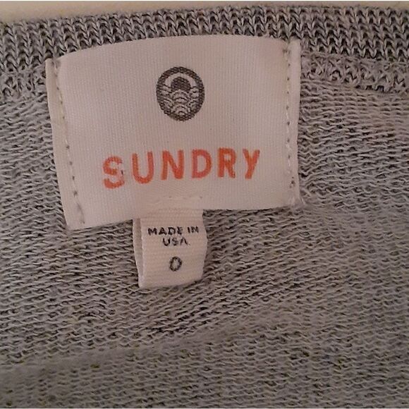 Sundry Gray Oversized "Obsessed" Graphic Sweatshirt sz.0/XS MSRP $72 - Picture 5 of 6